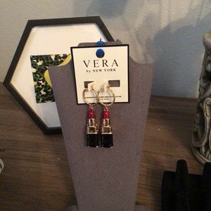 Stylish lipstick pattern Earring